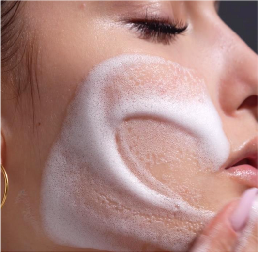 RETIX.C veido prausiklis jautriai odai DUAL-ACTION GENTLE CLEANSER, 150 ml