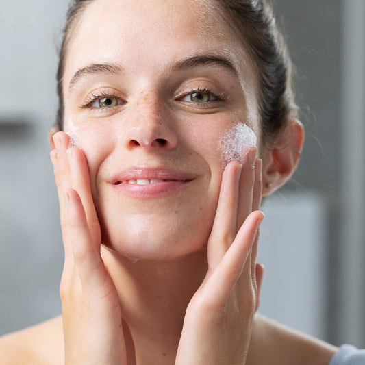 SVR gelinis veido prausiklis jautriai, pavargusiai odai PHYSIOPURE, 55 ml