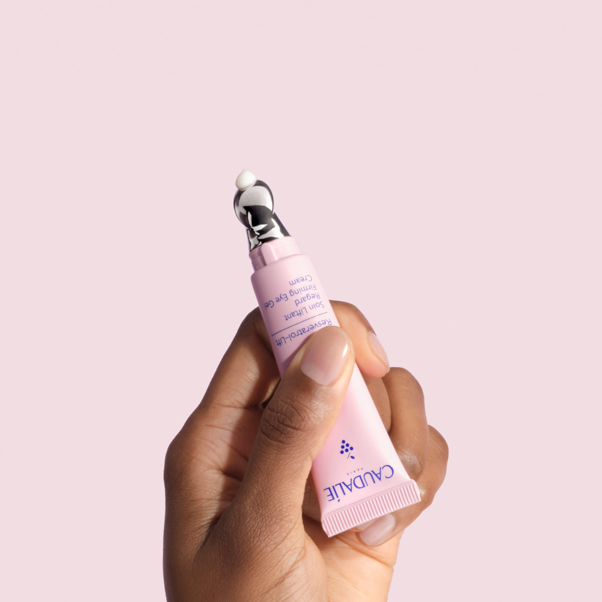 CAUDALIE paakių kremas suglebusiai odai RESVERATROL-LIFT FIRMING EYE CREAM, 15 ml